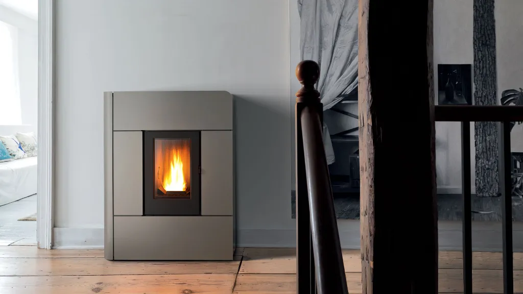 Poêle à granulés MCZ RAAM AIR.webp