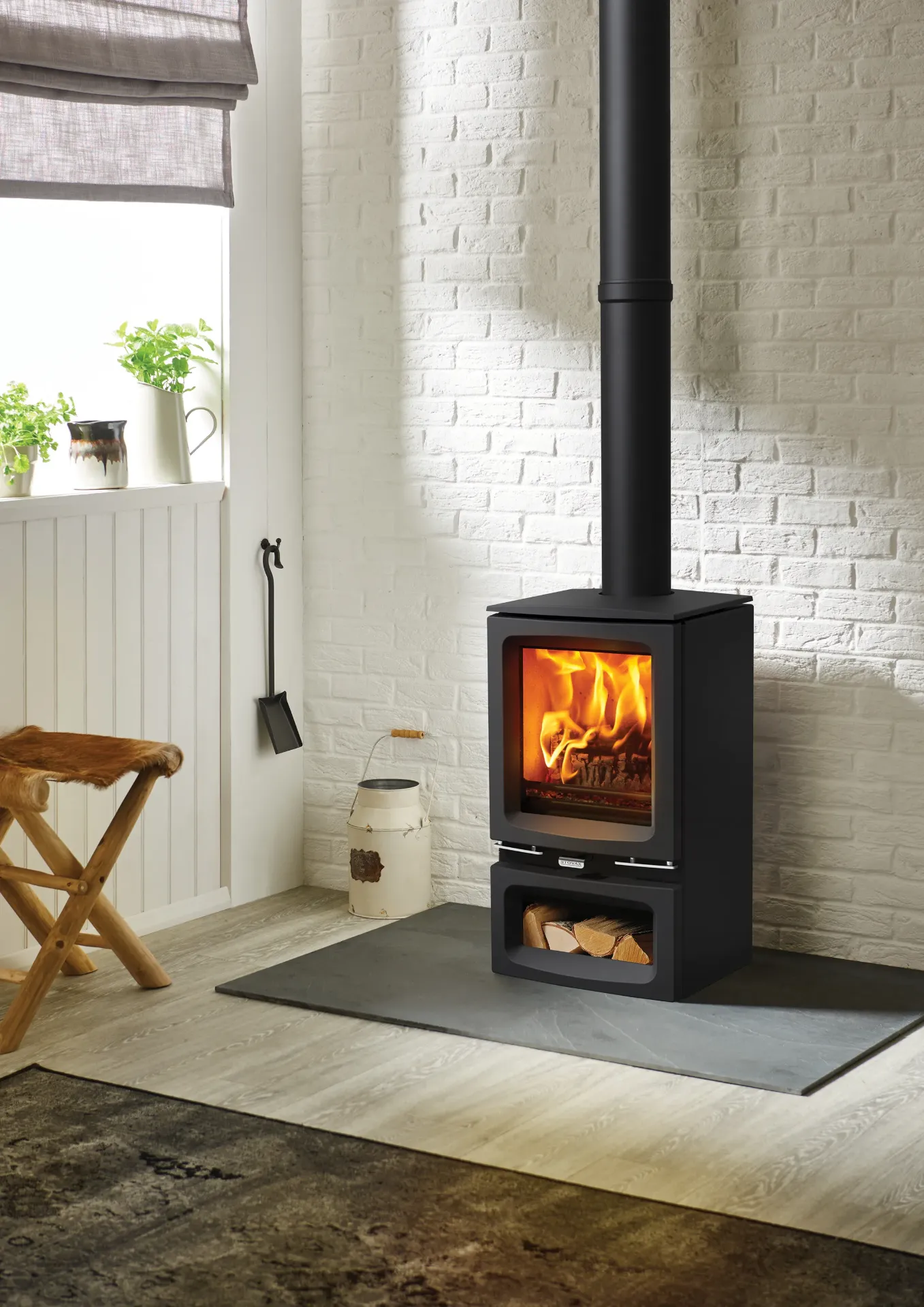 [VG-SMTMU-E] Poêle à bois STOVAX VOGUE PETIT (Avec Cendrier)